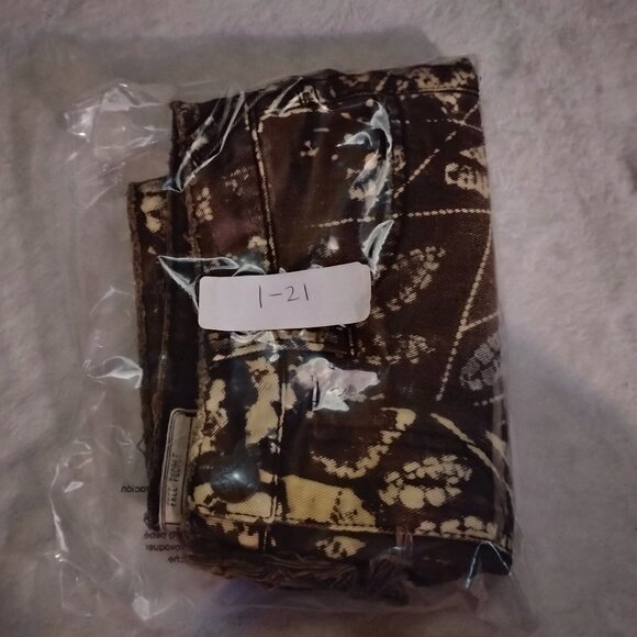 Free People Shibori Print Denim Shorts - Picture 9 of 9